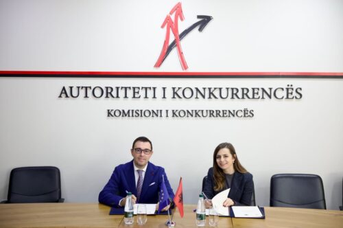 Autoriteti i Konkurrencës dhe Fakulteti i Drejtësisë, Universiteti i Tiranës nënshkruajnë Marrëveshje Bashkëpunimi për promovimin e konkurrencës së lirë dhe efektive